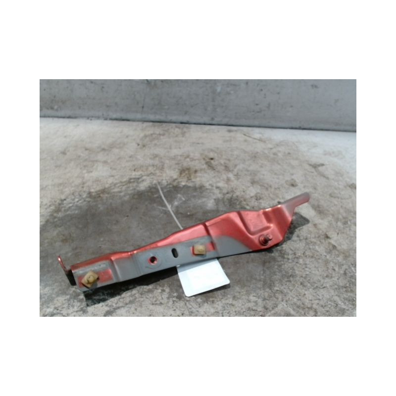 SUPPORT AILE AVG RENAULT CLIO IV