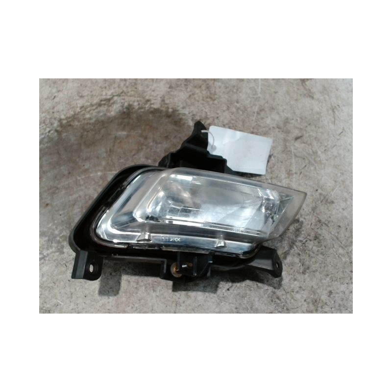 PHARE ANTIBROUILLARD AVANT DROIT KIA CEE-D