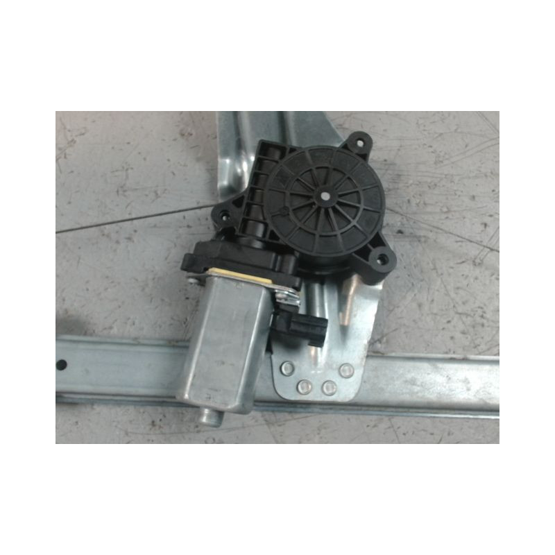 MECANISME+MOTEUR LEVE-GLACE AVANT GAUCHE DACIA SANDERO 2008-