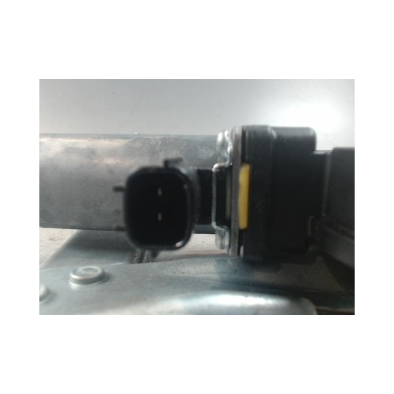 MECANISME+MOTEUR LEVE-GLACE AVANT GAUCHE DACIA SANDERO 2008-
