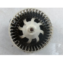 MOTEUR VENTILATEUR CHAUFFAGE IVECO 29L10