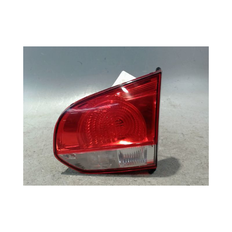 FEU ARRIERE INTERIEUR DROIT VOLKSWAGEN GOLF VI 2008-