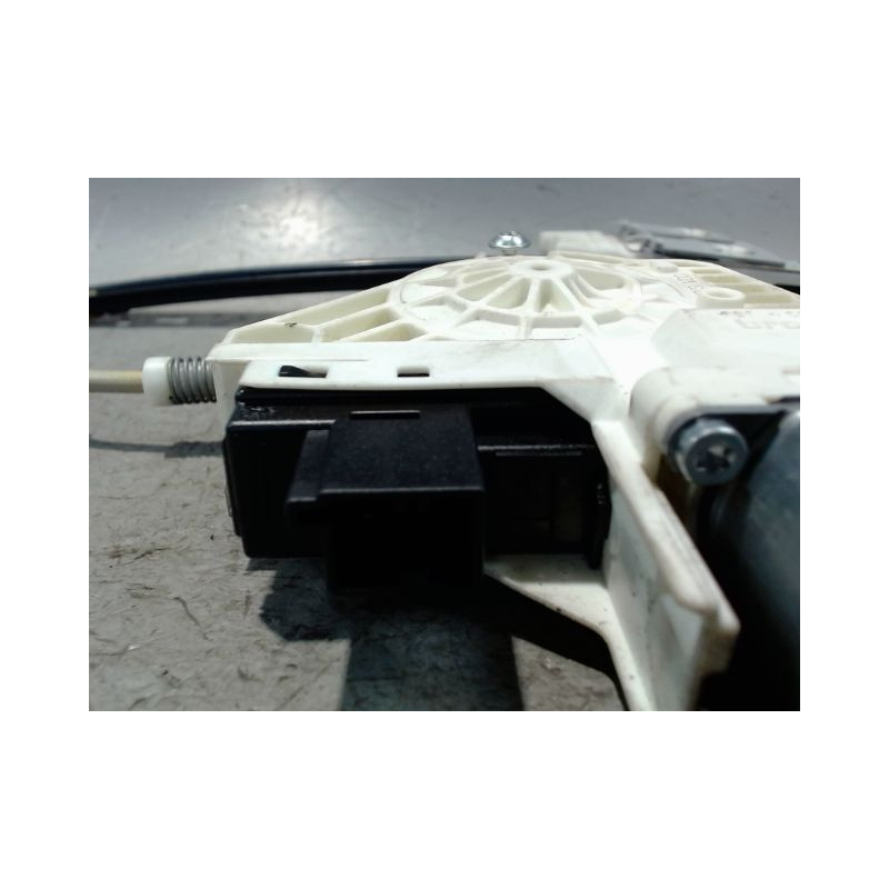 MECANISME+MOTEUR LEVE-GLACE ARRIERE DROIT AUDI A6
