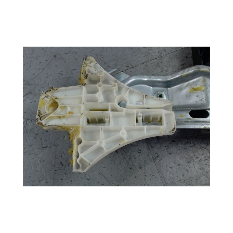 MECANISME+MOTEUR LEVE-GLACE ARRIERE DROIT SAAB 9-5 2006-