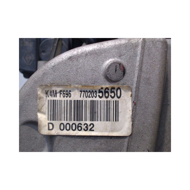 MOTEUR ESSENCE DACIA LOGAN MCV 2007- 1.6 16V Hi-Flex