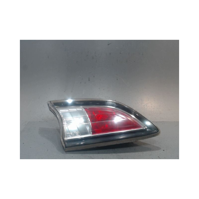 FEU ARRIERE INTERIEUR GAUCHE MAZDA 3