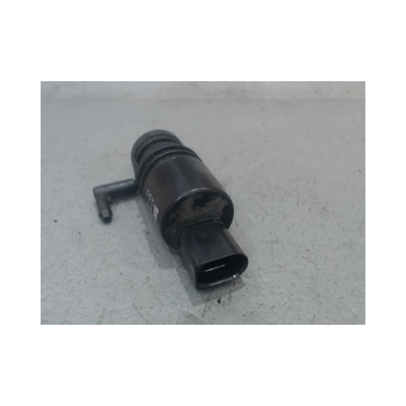 POMPE LAVE-GLACE AVANT SUZUKI SWIFT