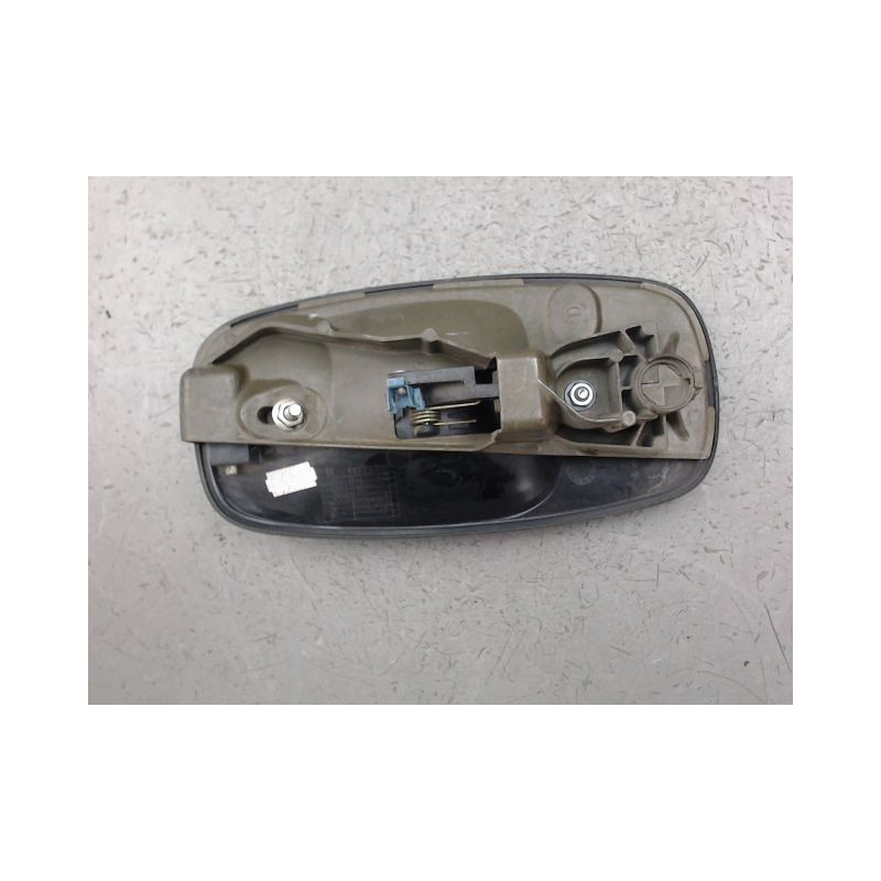 POIGNEE EXTERIEURE PORTE AVANT DROIT RENAULT TRAFIC