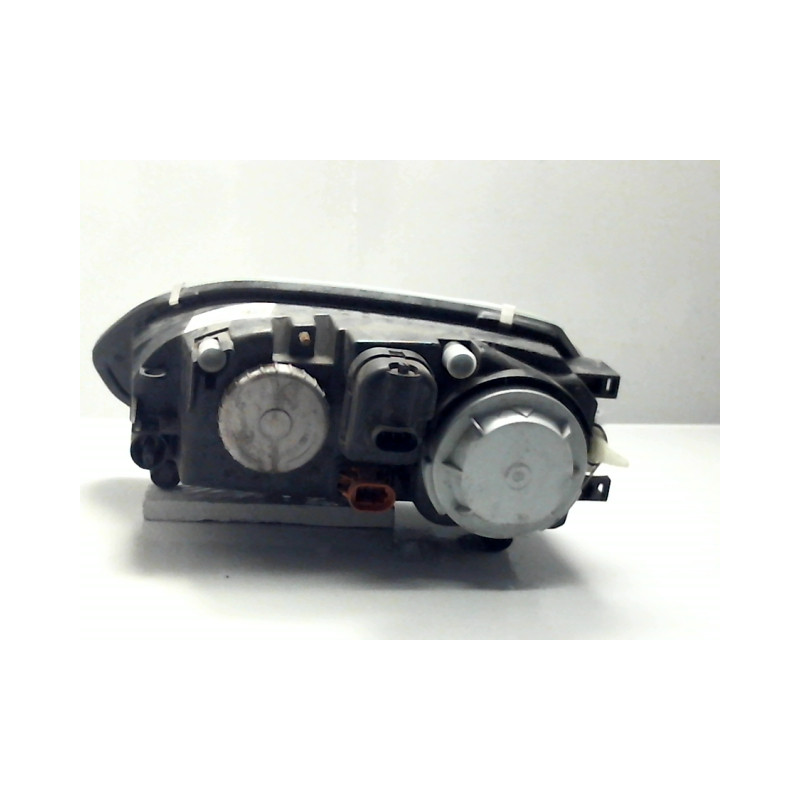 PHARE DROIT RENAULT SAFRANE