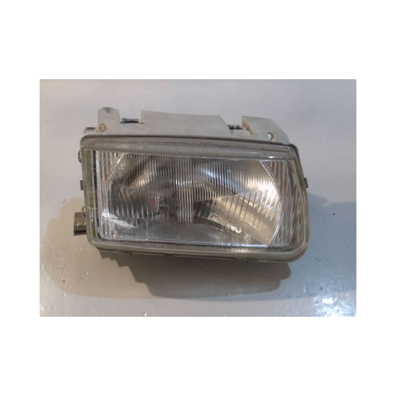 PHARE DROIT VOLKSWAGEN POLO 94-99