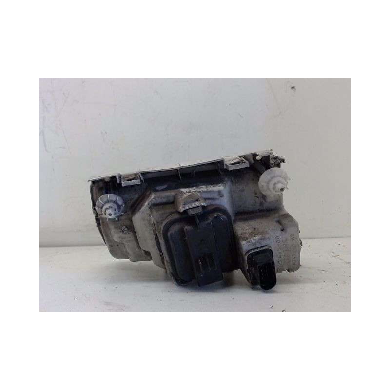 PHARE DROIT VOLKSWAGEN POLO 94-99
