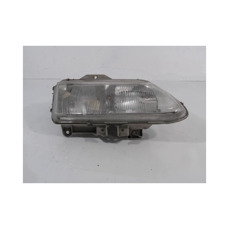 PHARE DROIT RENAULT GRAND ESPACE-2002