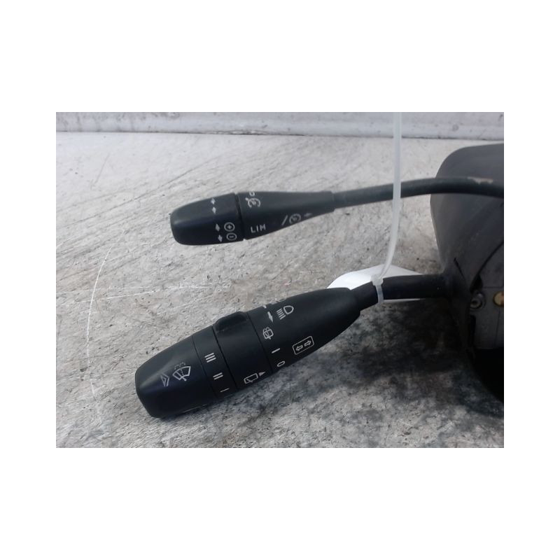COMMANDE CLIGNOTANT MERCEDES CLASSE A 2004-