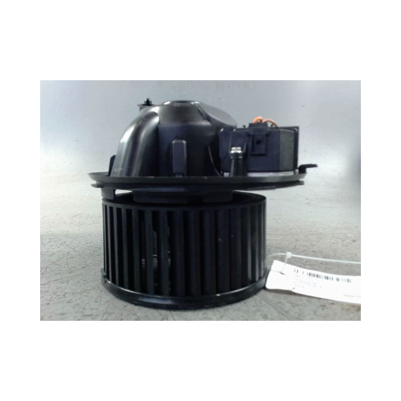 MOTEUR VENTILATEUR CHAUFFAGE AUDI Q3