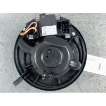 MOTEUR VENTILATEUR CHAUFFAGE AUDI Q3