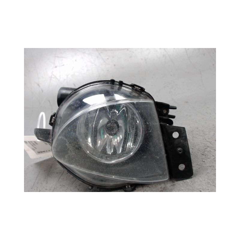 PHARE ANTIBROUILLARD AVANT DROIT B.M.W. SERIE 3