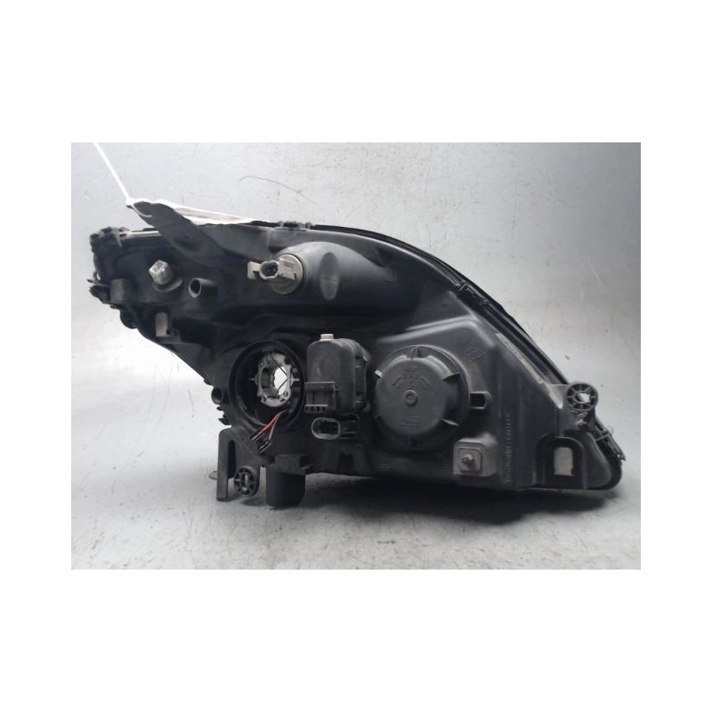 PHARE GAUCHE RENAULT MEGANE