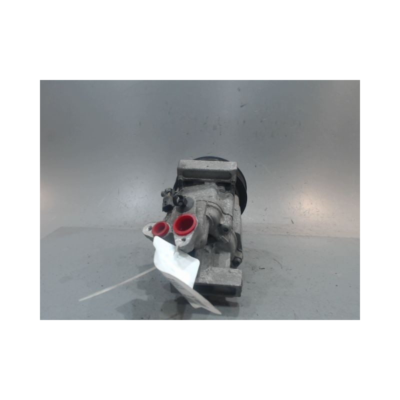 COMPRESSEUR AIR CONDITIONNE DACIA SANDERO