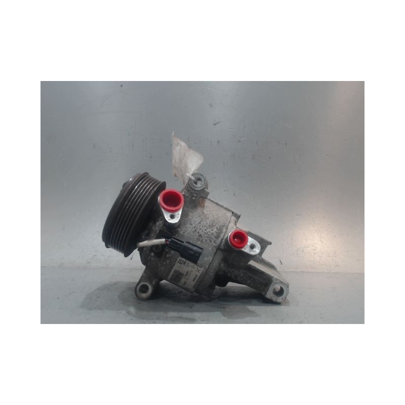 COMPRESSEUR AIR CONDITIONNE DACIA DUSTER