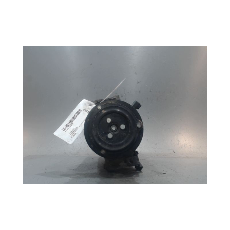 COMPRESSEUR AIR CONDITIONNE FORD FIESTA