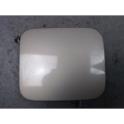 VOLET DE TRAPPE CARBURANT
