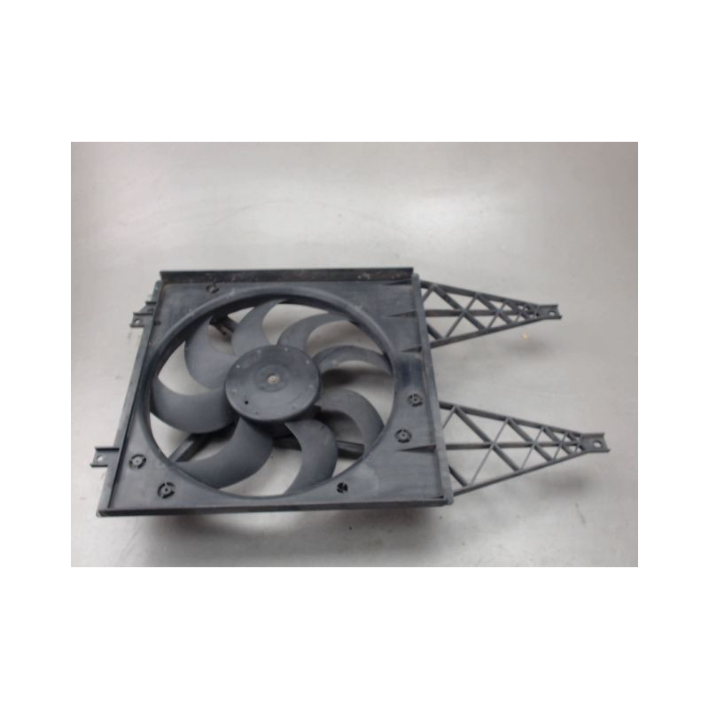 MOTEUR VENTILATEUR RADIATEUR SEAT CORDOBA