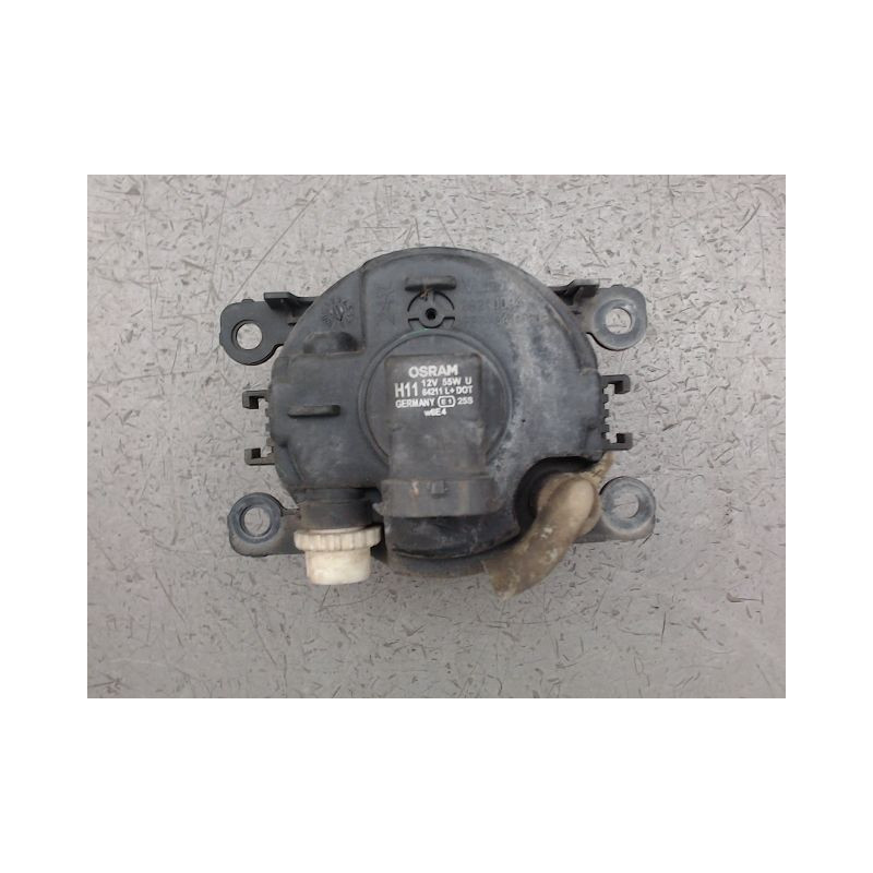 PHARE ANTIBROUILLARD AVANT DROIT PEUGEOT 307