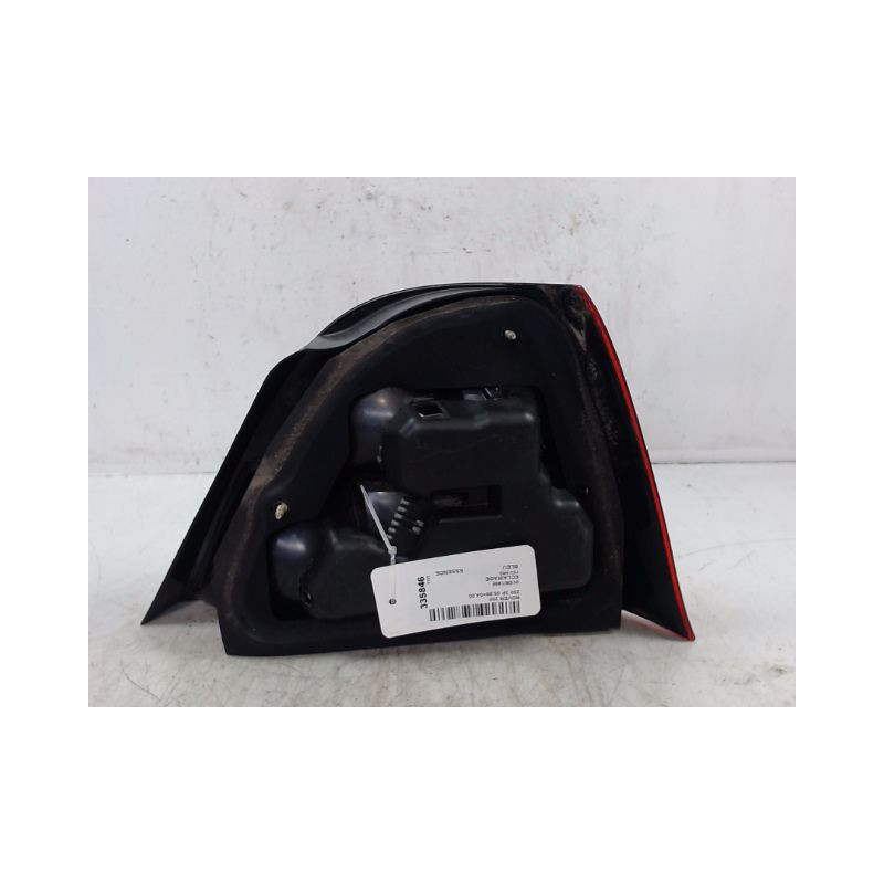 FEU ARRIERE GAUCHE  ROVER 200 96-00
