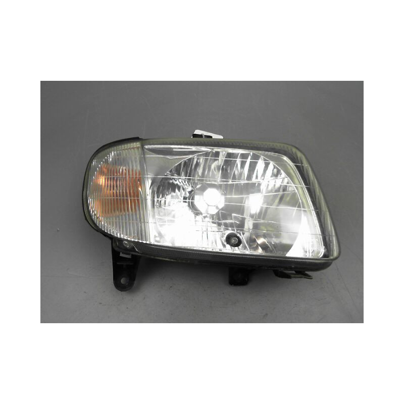 PHARE DROIT DAIHATSU CUORE