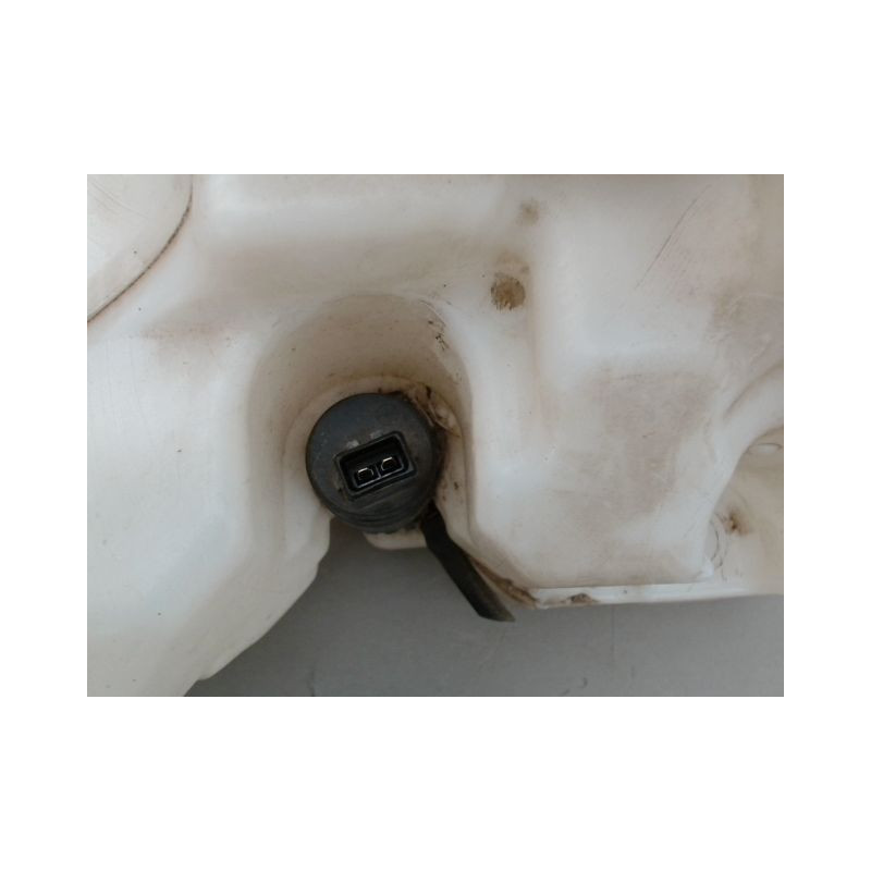 RESERVOIR LAVE-GLACE AVANT PEUGEOT BOXER