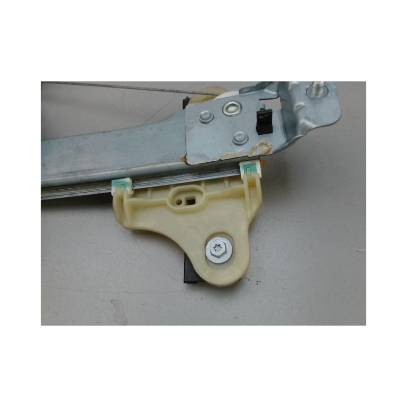 MECANISME LEVE-GLACE AVANT DROIT RENAULT CLIO