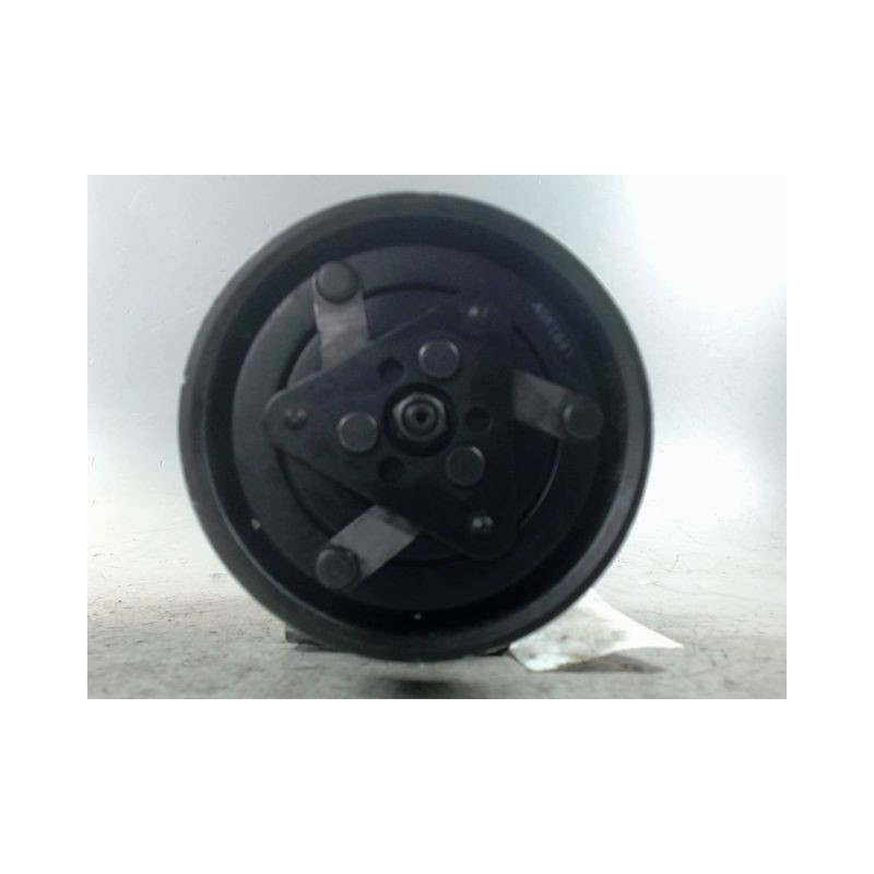 COMPRESSEUR AIR CONDITIONNE RENAULT MODUS 2004-2007