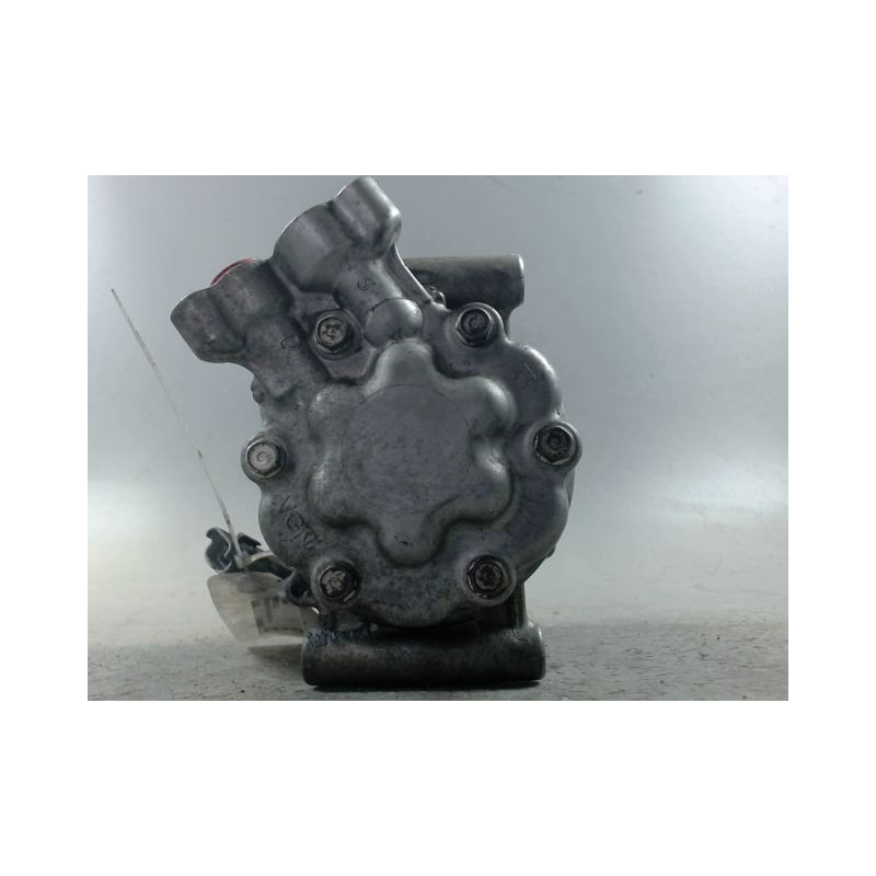 COMPRESSEUR AIR CONDITIONNE RENAULT MODUS 2004-2007