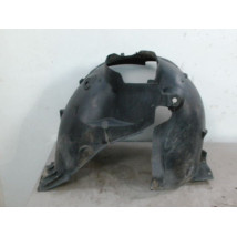 PARE-BOUE AVANT GAUCHE RENAULT CLIO
