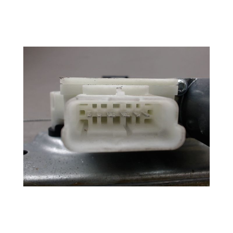 MECANISME LEVE-GLACE ARRIERE DROIT NISSAN QASHQAI