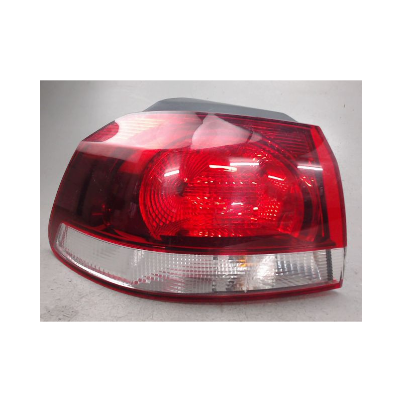 FEU ARRIERE GAUCHE  VOLKSWAGEN GOLF