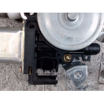 MECANISME+MOTEUR LEVE-GLACE ARRIERE DROIT NISSAN X-TRAIL
