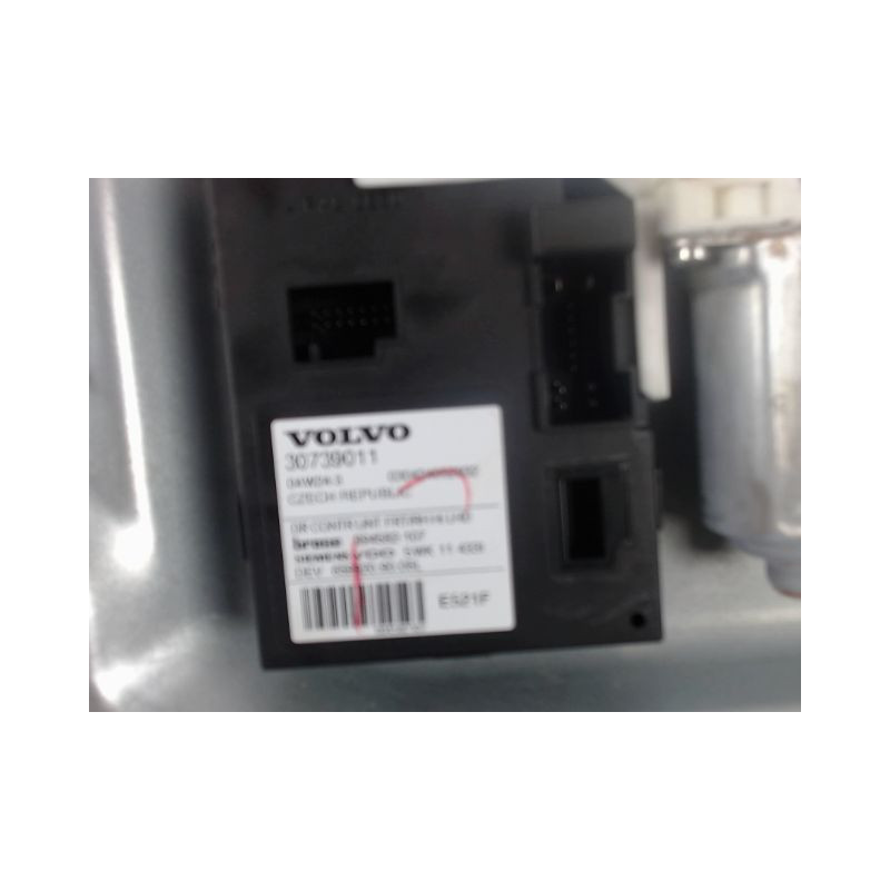 MECANISME+MOTEUR LEVE-GLACE AVANT DROIT VOLVO V50