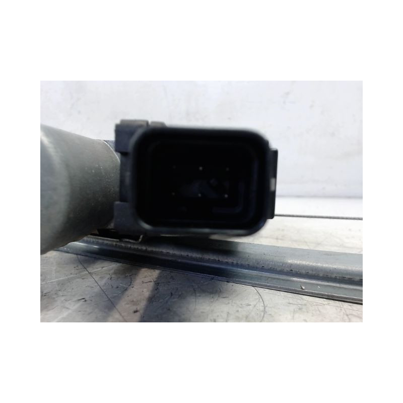 MECANISME+MOTEUR LEVE-GLACE ARRIERE DROIT OPEL MERIVA 2006-