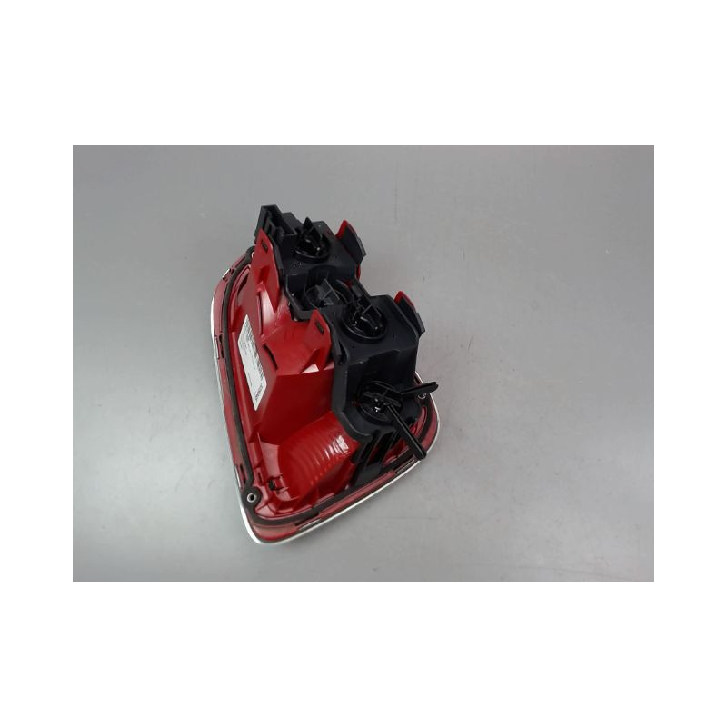 FEU ARRIERE GAUCHE  MINI MINI I Phase 2 (R50/R53) 2004-2006