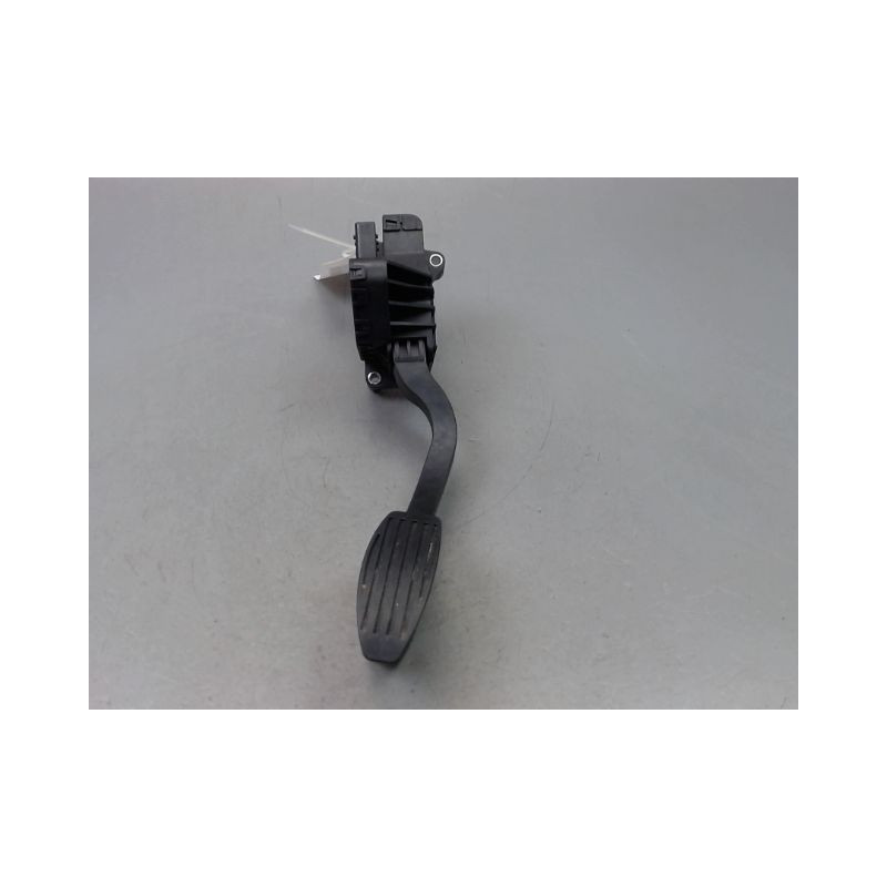 PEDALE ACCELERATEUR FORD KA II 2008-...