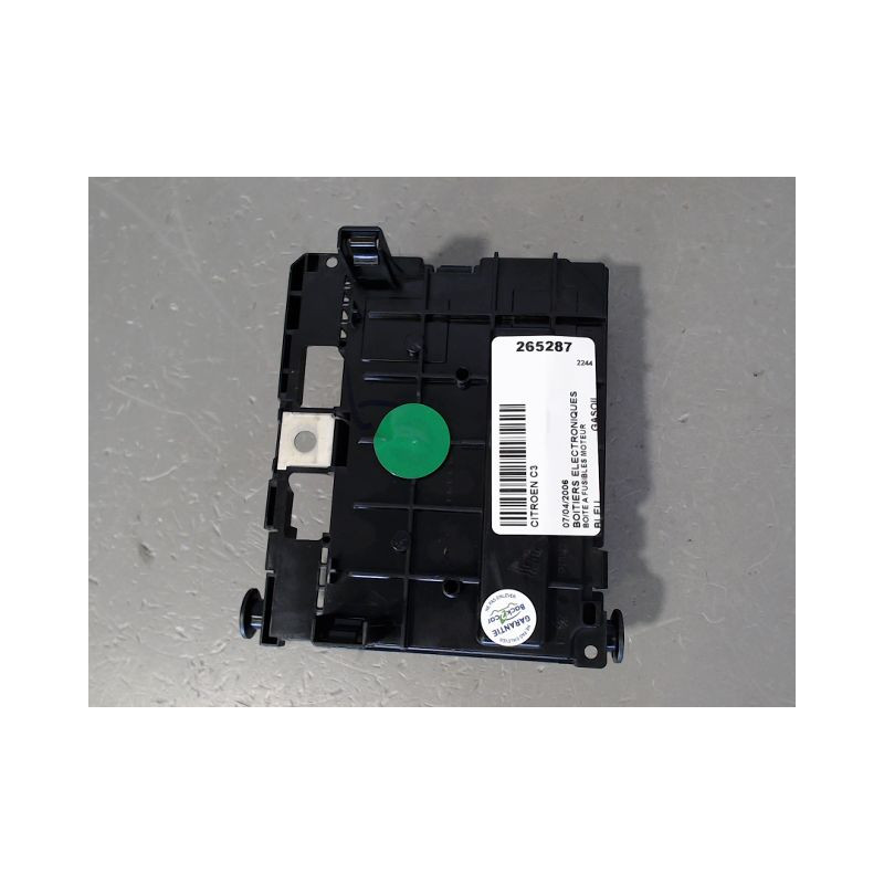 BOITE A FUSIBLES CITROEN C3