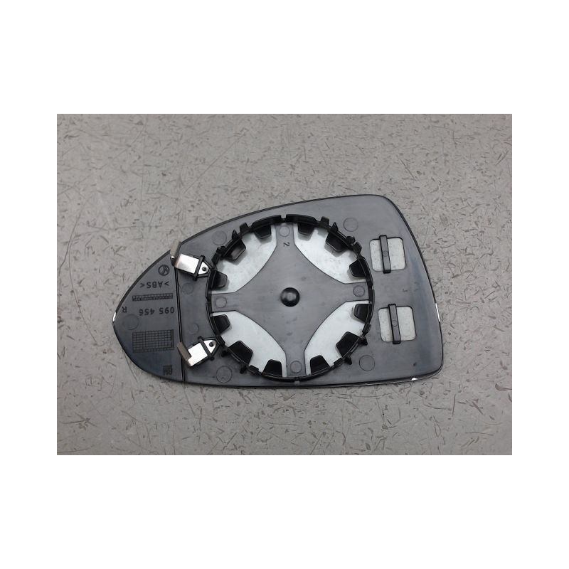GLACE RETROVISEUR EXT D OPEL CORSA