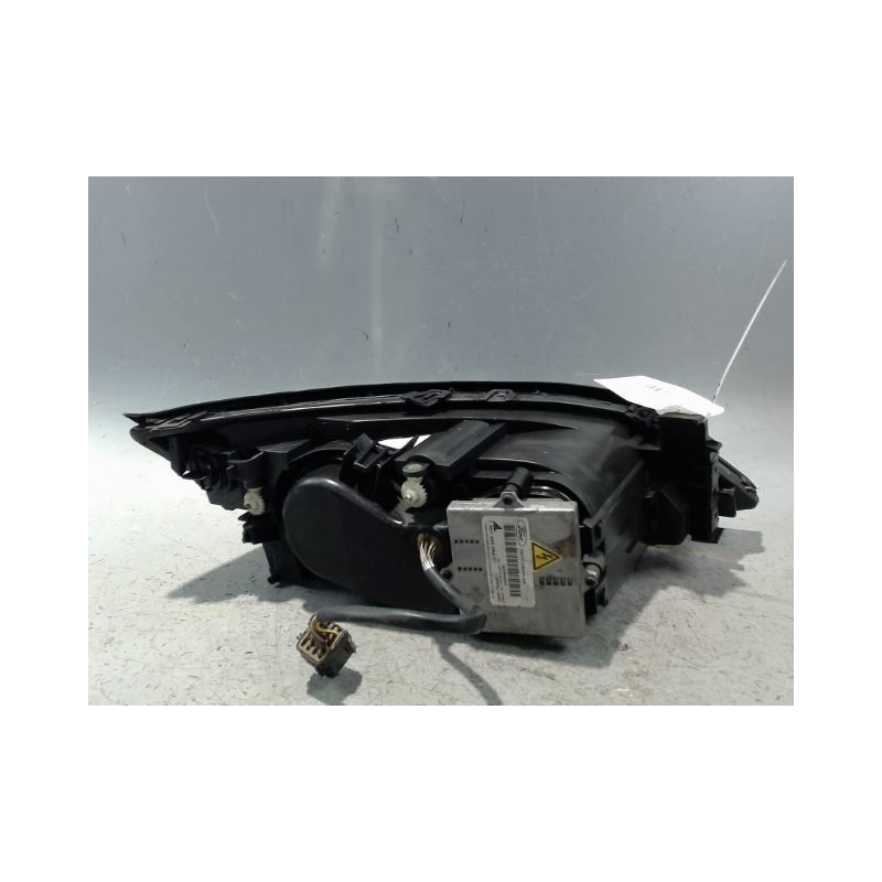 PHARE GAUCHE FORD MONDEO 2000-2007