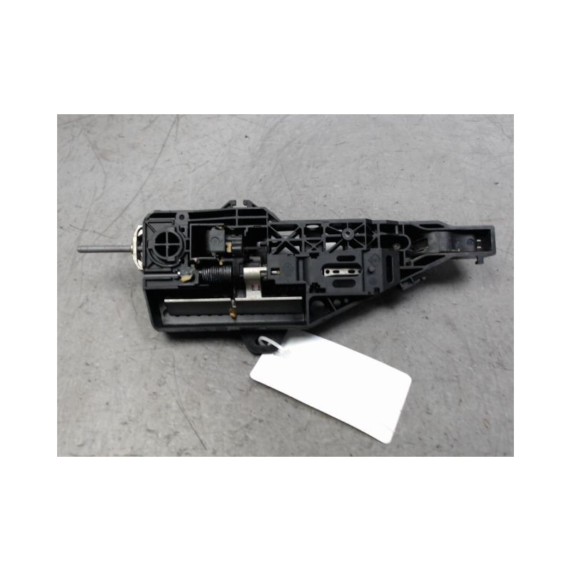 POIGNEE EXTERIEURE PORTE ARRIERE GAUCHE RENAULT CAPTUR