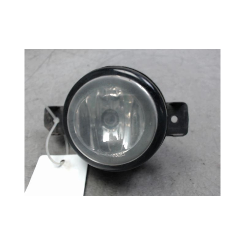 PHARE ANTIBROUILLARD AVANT DROIT RENAULT CLIO II PH.2 01-06