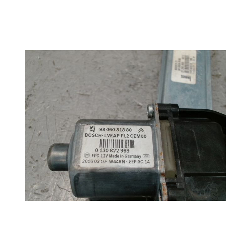 MECANISME+MOTEUR LEVE-GLACE AVANT GAUCHE PEUGEOT 208