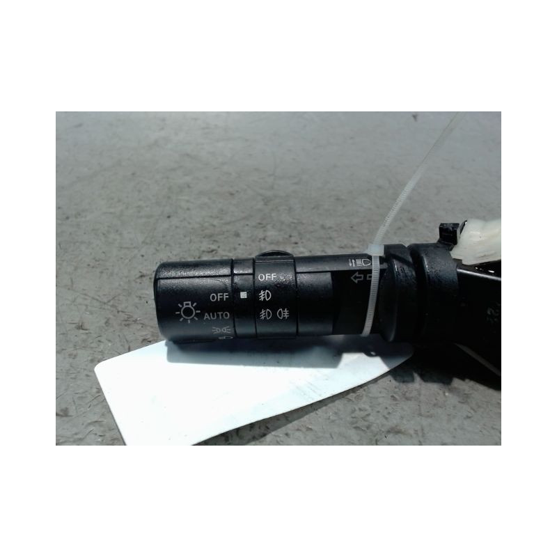 COMMANDE CLIGNOTANT NISSAN QHASQAI 2007-