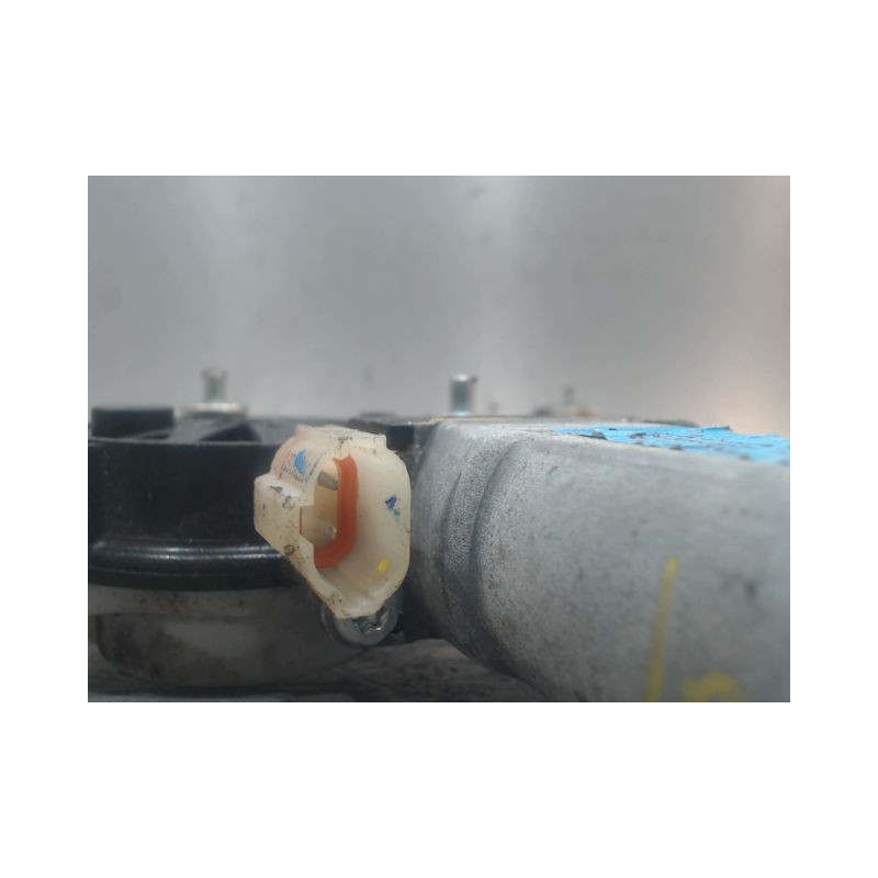 MECANISME+MOTEUR LEVE-GLACE AVANT DROIT HYUNDAI I20