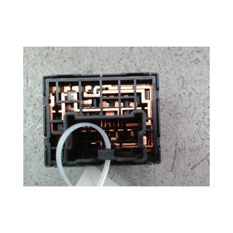 COMMANDE RETROVISSEUR EXTERIEUR ELECTRIQUE NISSAN MICRA III Phase 1 2003-2005